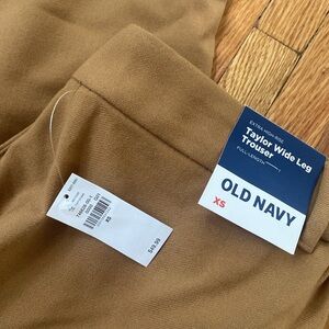 On hold old navy pants